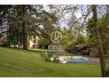au centre de curis-au-mont-d'or  à 15 min de lyon  appartement t4 en duplex de 76 5 m² ent