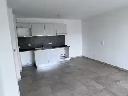 appartement avec jardin dans une résidence sécurisé