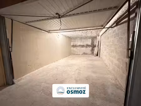 garage de 22 m² en sous-sol sécurisé !