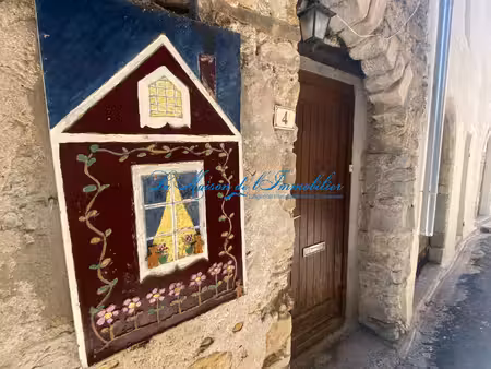 lezan  charmante maison du xiieme siècle de village en pierr