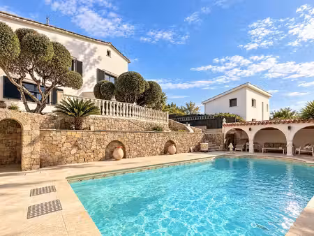mandelieu-la-napoule – minelle | villa de 326 m² avec piscine