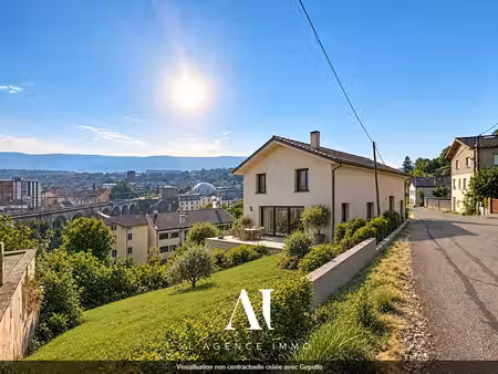 terrain constructible vue dégagée proche commodités 1100m2 va