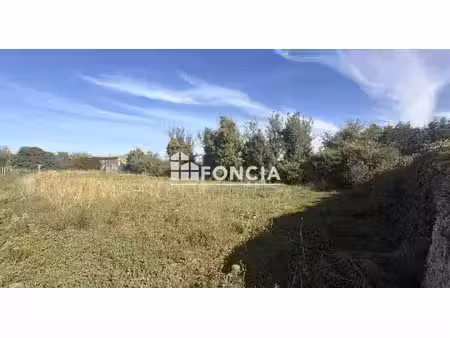 terrain constructible neuf à vendre