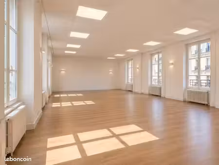 bureaux 160 m²