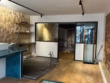 local 50 m² paris