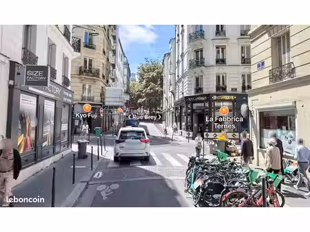 local commercial 127 m² paris