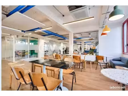 bureau 650 m²