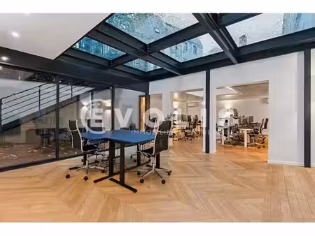 bureau 1 118 m²