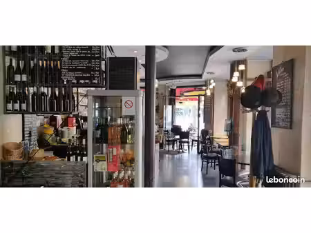café  brasserrie d'angle avec licence iv paris 13e