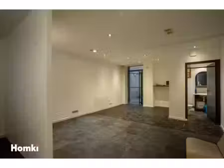 local commercial à vendre