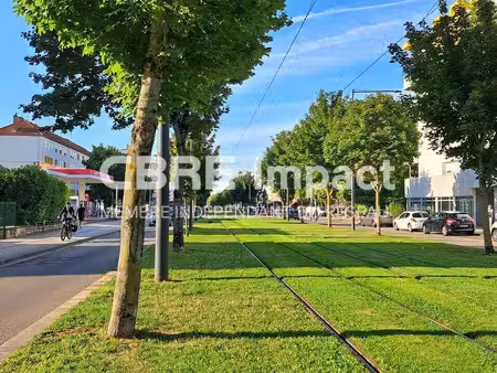 local commercial à vendre