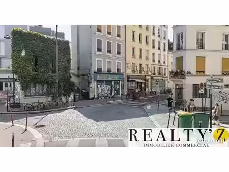 commerce 151 m²