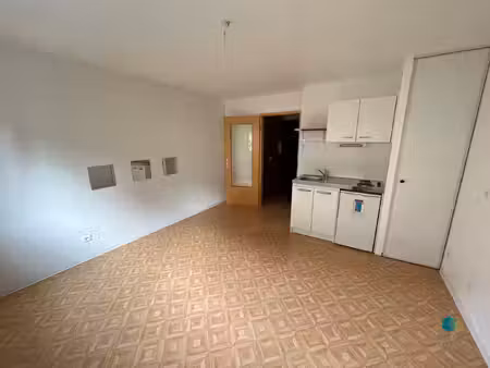 studio proche des halles de 21 88 m² - strasbourg