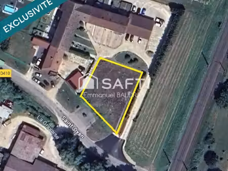 un terrain à construire