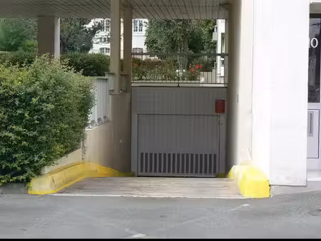 parking à louer