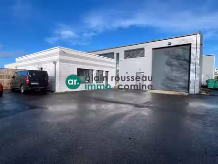 local d'activités à louer