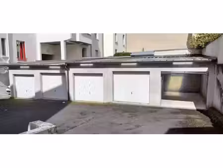 parking à louer