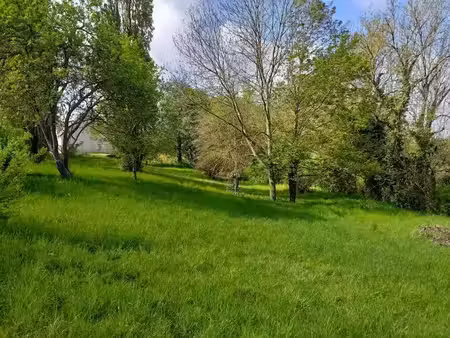 vente terrain à batir 1622 m² à crepy-en-valois (60800)  82 000 €