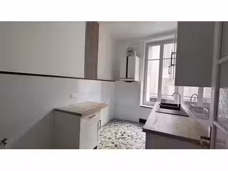 location appartement 3 pièces 92 m² à vichy (03200)  720 €