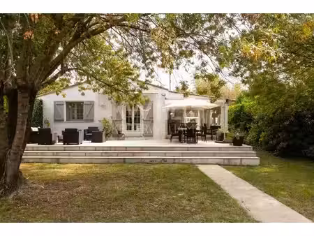 à vendre - villa  6 pièces située à mougins (06250)