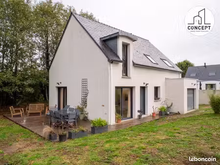 maison 7 pièces 110 m²