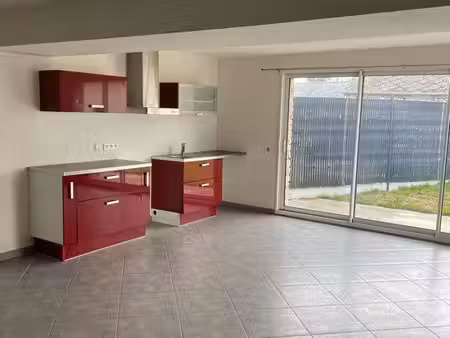 maison t3 terrain clos plélan le petit