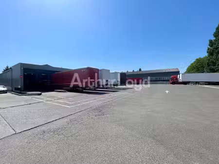 entrepôt à vendre