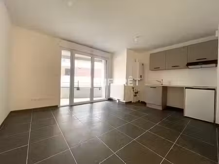 location appartement 1 pièce 26.5 m² à darnetal (76160)  467 €