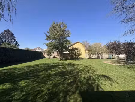 terrain constructible neuf à vendre