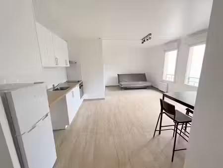 location meublée appartement 1 pièce 29.68 m² à villeparisis (77270)  739 €
