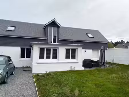 location maison 2 pièces 90.22 m² à octeville-sur-mer (76930)  1 300 €