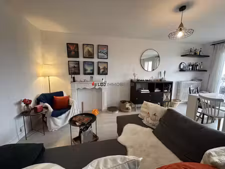 t2 47 m² – vue dégagée sur le canigou