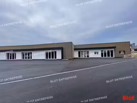 local commercial à louer