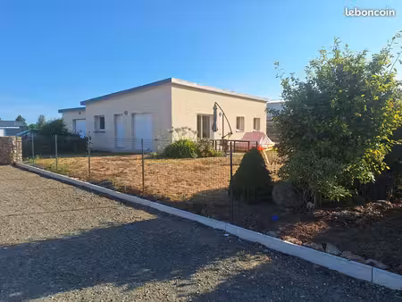 maison plain pied  bord de mer  84 m2  3 chambres  garage et pompe à chaleur