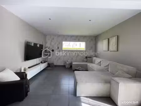 maison 5 pièces 112 m²