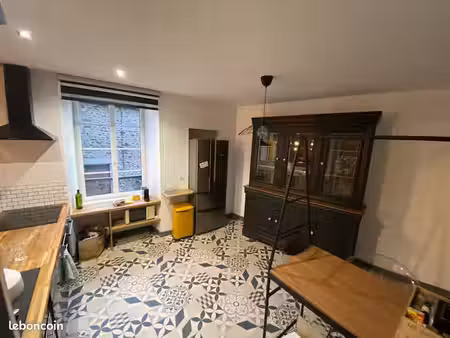 lamballe centre – appartement de charme 83 m² rénové  2 chambres  à 10 min de la gare tgv 
