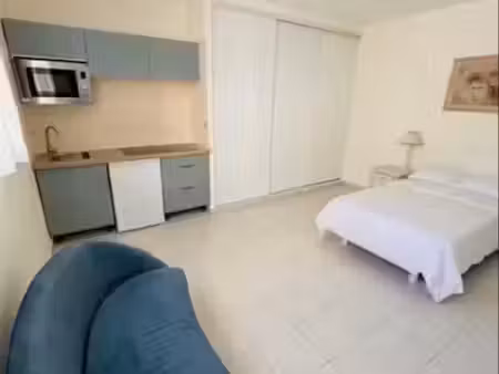 location meublée appartement 1 pièce 27.07 m² à pointe a pitre (97110)  590 €
