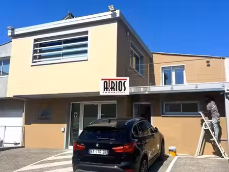 vente local d’activités la farlede 83210 320m²