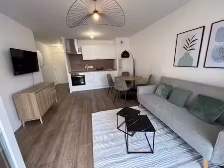 2 pièce meublé 42m2 + parking le blanc-mesnil