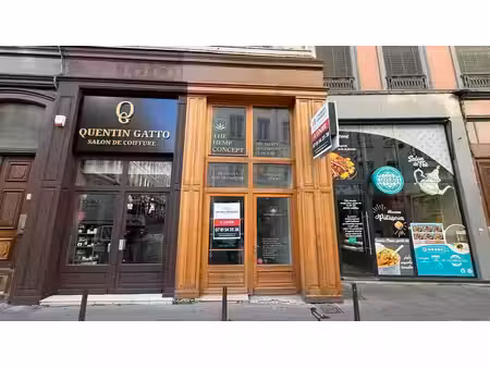 location entrepôt lyon 69001 80m²