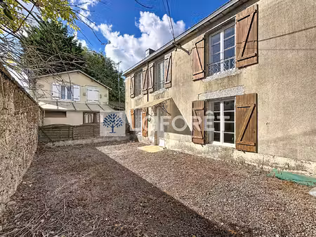 ensemble immobilier à vendre à largeasse
