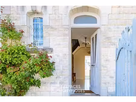beau potentiel pour cette villa 1930 quartier trompette