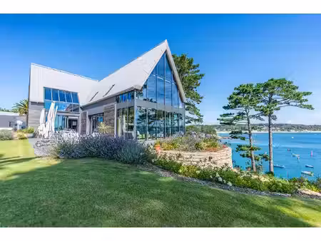 villa d'exception face à la mer