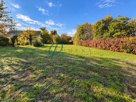 sucé-sur-erdre  terrain constructible de 919 m2 dans un sect