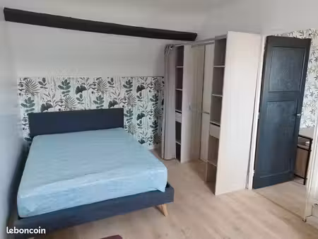 loue appartement lumineux au centre de guingamp