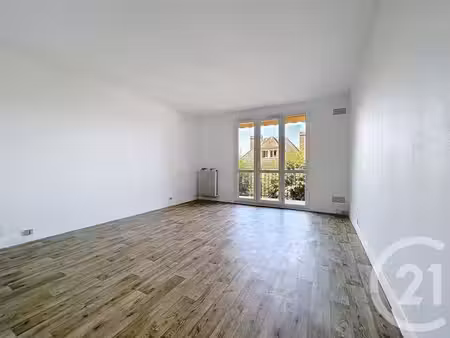 appartement à louer - 2 pièces - 53 m2 - troyes - 10 - champagne-ardenne