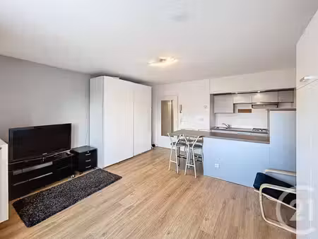 appartement studio à louer - 1 pièce - 34 40 m2 - marcq en baroeul - 59 - nord-pas-de-cala