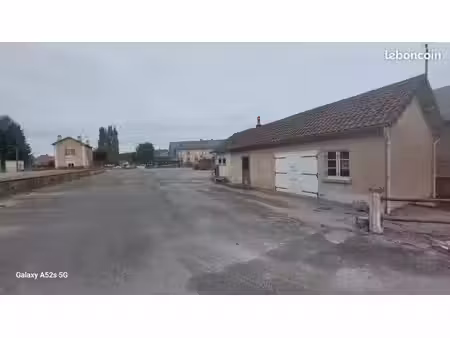 parcelle à usage commercial