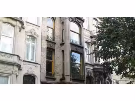 appartement à louer à schaerbeek pour € 1.200