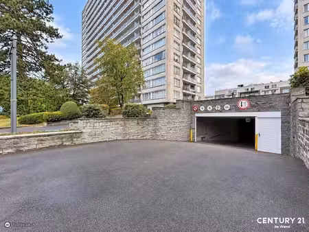 garage box fermé en sous-sol – avenue du mutsaard 75